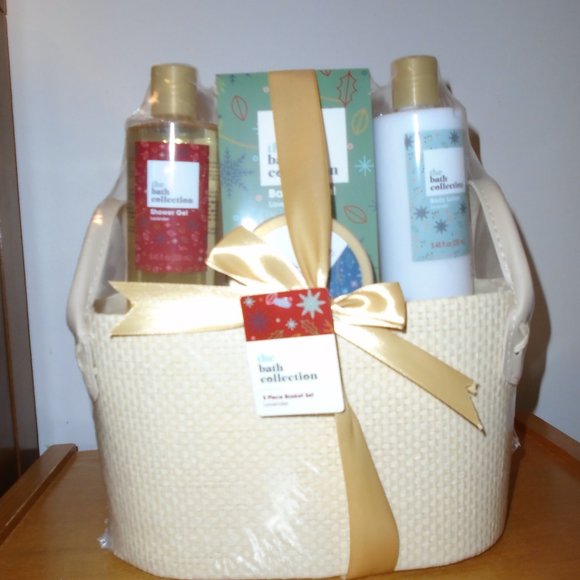 Lavender Bath Basket~5 Piece Set~ - Picture 2 of 3